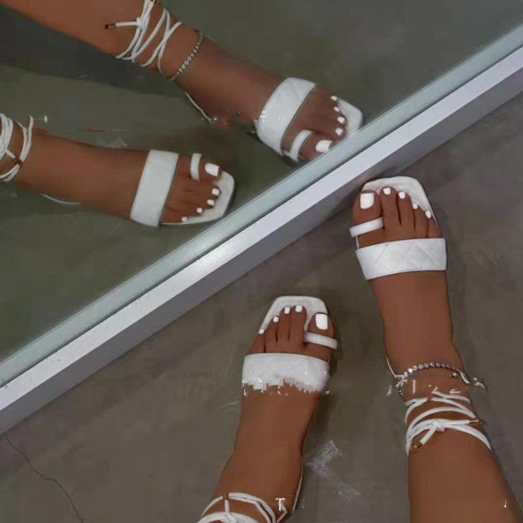 Beach Flat-toe Strappy Sandals for Summer Wear